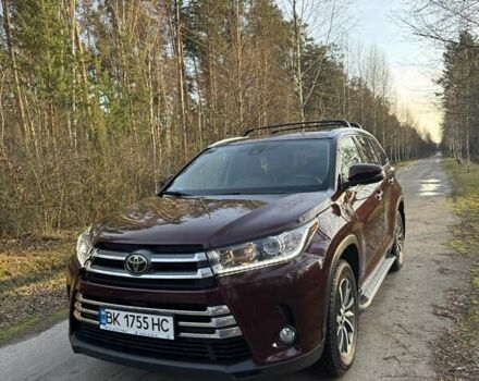 Червоний Тойота Хайлендер, об'ємом двигуна 3.46 л та пробігом 135 тис. км за 28500 $, фото 4 на Automoto.ua
