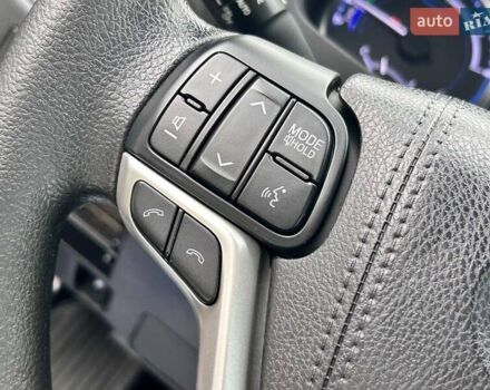 Красный Тойота Хайлендер, объемом двигателя 3.5 л и пробегом 77 тыс. км за 26400 $, фото 20 на Automoto.ua