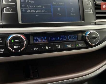 Червоний Тойота Хайлендер, об'ємом двигуна 3.46 л та пробігом 92 тис. км за 36300 $, фото 14 на Automoto.ua