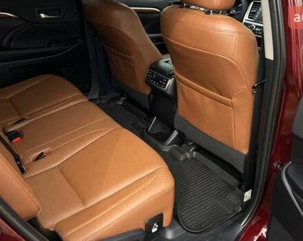 Червоний Тойота Хайлендер, об'ємом двигуна 3.46 л та пробігом 92 тис. км за 36300 $, фото 6 на Automoto.ua