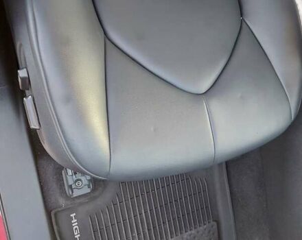 Красный Тойота Хайлендер, объемом двигателя 2.49 л и пробегом 72 тыс. км за 47000 $, фото 36 на Automoto.ua