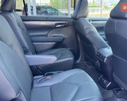 Красный Тойота Хайлендер, объемом двигателя 2.49 л и пробегом 84 тыс. км за 43105 $, фото 11 на Automoto.ua