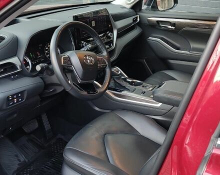 Тойота Хайлендер 2021 в Калуше на Automoto.ua Красный Тойота Хайлендер, объемом двигателя 2.5 л и пробегом 80 тыс. км за 41700 $, фото 9 на Automoto.ua