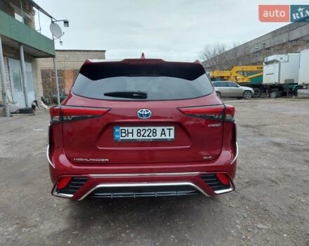 Красный Тойота Хайлендер, объемом двигателя 2.49 л и пробегом 72 тыс. км за 47000 $, фото 4 на Automoto.ua