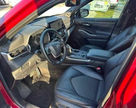 Тойота Хайлендер 2023 в Тернополе на Automoto.ua Красный Тойота Хайлендер, объемом двигателя 2.4 л и пробегом 18 тыс. км за 17100 $, фото 3 на Automoto.ua