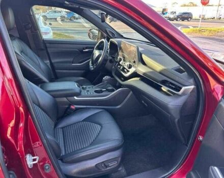 Тойота Хайлендер 2023 в Тернополе на Automoto.ua Красный Тойота Хайлендер, объемом двигателя 2.4 л и пробегом 18 тыс. км за 17100 $, фото 5 на Automoto.ua