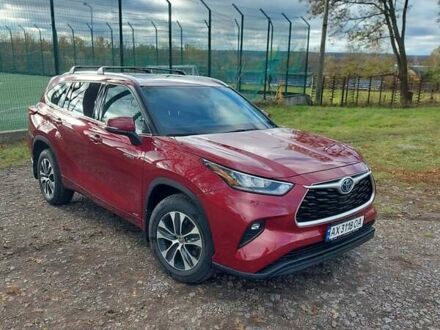 Тойота Хайлендер 2020 в Харькове на Automoto.ua Красный Тойота Хайлендер, объемом двигателя 2.49 л и пробегом 46 тыс. км за 35900 $, фото 1 на Automoto.ua