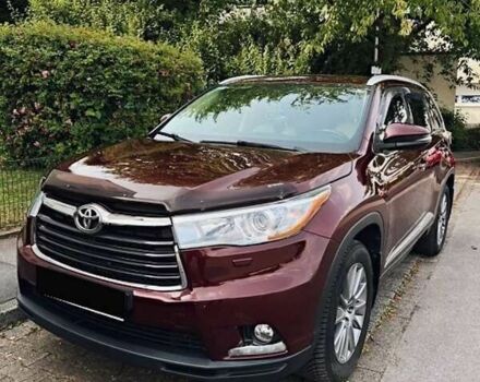 Тойота Хайлендер, об'ємом двигуна 0 л та пробігом 98 тис. км за 28999 $, фото 1 на Automoto.ua