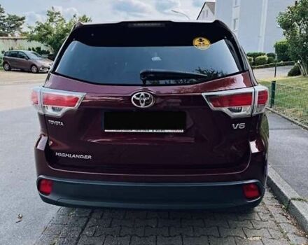 Тойота Хайлендер, об'ємом двигуна 0 л та пробігом 98 тис. км за 28999 $, фото 3 на Automoto.ua