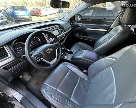 Тойота Хайлендер, объемом двигателя 2.7 л и пробегом 90 тыс. км за 22900 $, фото 10 на Automoto.ua