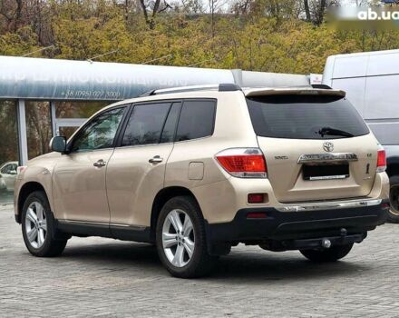 Тойота Хайлендер, объемом двигателя 0 л и пробегом 302 тыс. км за 18600 $, фото 8 на Automoto.ua