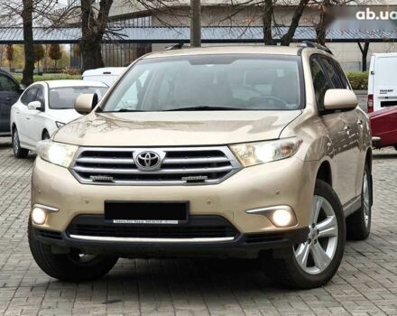 Тойота Хайлендер, объемом двигателя 0 л и пробегом 302 тыс. км за 18600 $, фото 2 на Automoto.ua