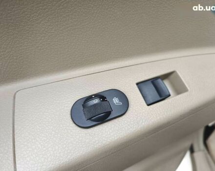 Тойота Хайлендер, объемом двигателя 0 л и пробегом 302 тыс. км за 18600 $, фото 11 на Automoto.ua