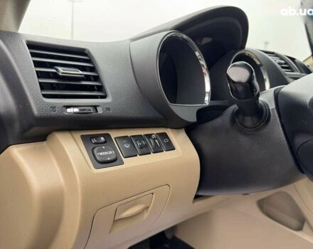 Тойота Хайлендер, об'ємом двигуна 0 л та пробігом 214 тис. км за 19200 $, фото 10 на Automoto.ua