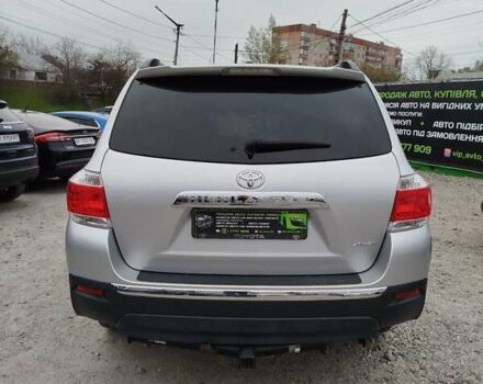 Тойота Хайлендер, объемом двигателя 3.46 л и пробегом 108 тыс. км за 18600 $, фото 10 на Automoto.ua