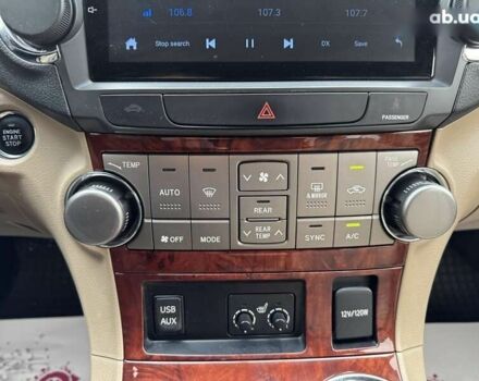 Тойота Хайлендер, об'ємом двигуна 0 л та пробігом 214 тис. км за 19200 $, фото 18 на Automoto.ua