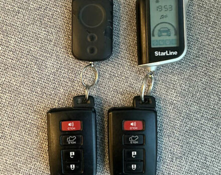 Тойота Хайлендер, объемом двигателя 3.5 л и пробегом 135 тыс. км за 26700 $, фото 18 на Automoto.ua