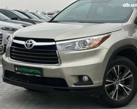 Тойота Хайлендер, объемом двигателя 0 л и пробегом 166 тыс. км за 23990 $, фото 1 на Automoto.ua