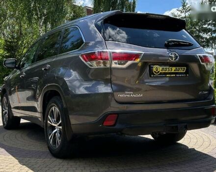 Тойота Хайлендер, объемом двигателя 0 л и пробегом 153 тыс. км за 21290 $, фото 4 на Automoto.ua