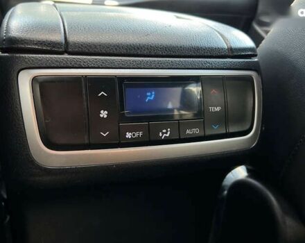 Тойота Хайлендер, объемом двигателя 0 л и пробегом 153 тыс. км за 21290 $, фото 11 на Automoto.ua