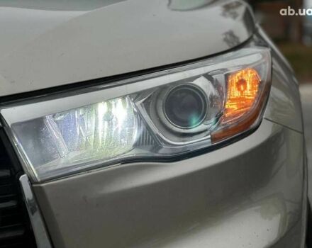 Тойота Хайлендер, объемом двигателя 0 л и пробегом 166 тыс. км за 23990 $, фото 3 на Automoto.ua