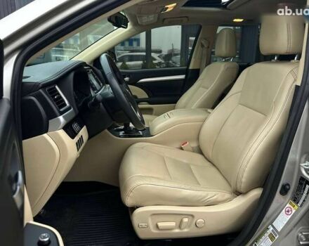 Тойота Хайлендер, объемом двигателя 0 л и пробегом 166 тыс. км за 23990 $, фото 11 на Automoto.ua