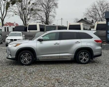 Тойота Хайлендер, объемом двигателя 0 л и пробегом 121 тыс. км за 26000 $, фото 1 на Automoto.ua