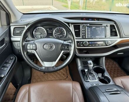 Тойота Хайлендер, об'ємом двигуна 3.5 л та пробігом 180 тис. км за 26950 $, фото 26 на Automoto.ua