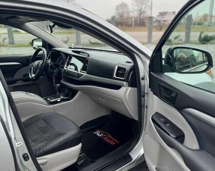 Тойота Хайлендер, объемом двигателя 0 л и пробегом 121 тыс. км за 26000 $, фото 13 на Automoto.ua