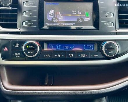 Тойота Хайлендер, об'ємом двигуна 0 л та пробігом 77 тис. км за 26400 $, фото 24 на Automoto.ua