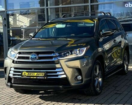Тойота Хайлендер, объемом двигателя 0 л и пробегом 46 тыс. км за 37000 $, фото 2 на Automoto.ua