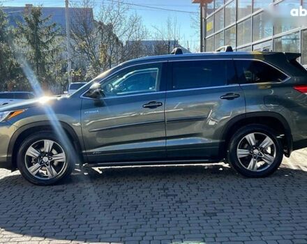 Тойота Хайлендер, объемом двигателя 0 л и пробегом 46 тыс. км за 37000 $, фото 3 на Automoto.ua