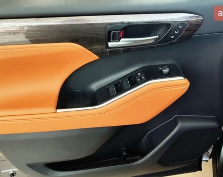 купить новое авто Тойота Хайлендер 2024 года от официального дилера Автоцентр AUTO.RIA Тойота фото