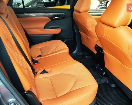 купить новое авто Тойота Хайлендер 2024 года от официального дилера Автоцентр AUTO.RIA Тойота фото