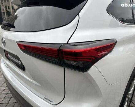 Тойота Хайлендер, объемом двигателя 2 л и пробегом 1 тыс. км за 58900 $, фото 8 на Automoto.ua