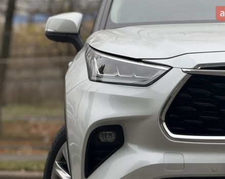 Тойота Хайлендер, об'ємом двигуна 2 л та пробігом 0 тис. км за 51999 $, фото 2 на Automoto.ua