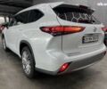 Тойота Хайлендер, об'ємом двигуна 2 л та пробігом 1 тис. км за 57800 $, фото 6 на Automoto.ua