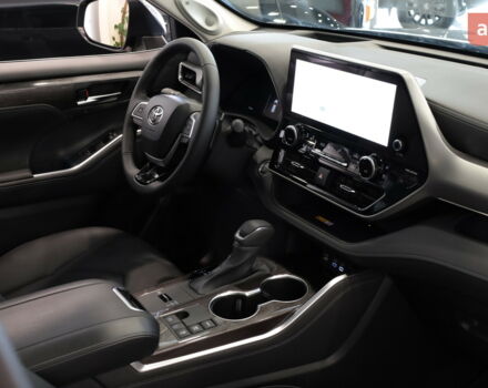 Тойота Хайлендер, об'ємом двигуна 2.49 л та пробігом 0 тис. км за 74869 $, фото 5 на Automoto.ua