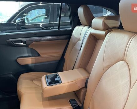 Тойота Хайлендер, об'ємом двигуна 2.49 л та пробігом 0 тис. км за 73002 $, фото 16 на Automoto.ua