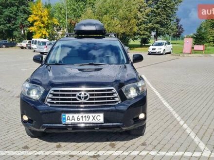 Тойота Хайлендер 2007 в Львове на Automoto.ua Тойота Хайлендер, объемом двигателя 3.5 л и пробегом 240 тыс. км за 15000 $, фото 1 на Automoto.ua