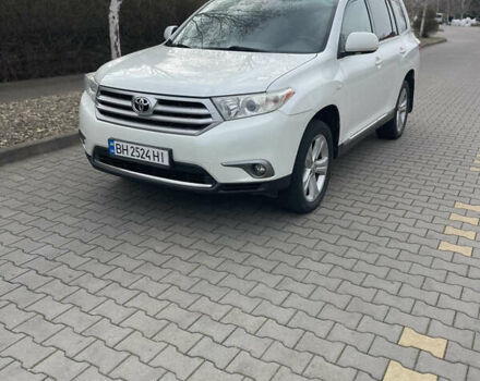 Тойота Хайлендер, об'ємом двигуна 3.5 л та пробігом 240 тис. км за 12500 $, фото 1 на Automoto.ua