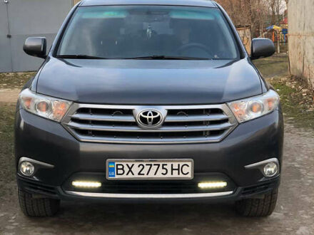 Тойота Хайлендер 2013 в Бориславе на Automoto.ua Тойота Хайлендер, объемом двигателя 3.46 л и пробегом 150 тыс. км за 16999 $, фото 1 на Automoto.ua