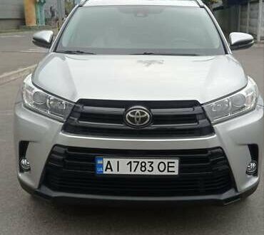 Тойота Хайлендер 2017 в Броварах на Automoto.ua Тойота Хайлендер, объемом двигателя 3.46 л и пробегом 82 тыс. км за 28000 $, фото 1 на Automoto.ua