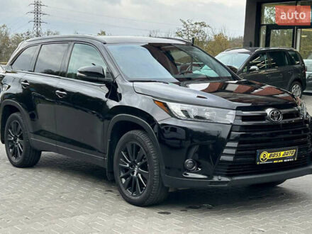 Тойота Хайлендер 2018 в Черновцах на Automoto.ua Тойота Хайлендер, объемом двигателя 3.46 л и пробегом 31 тыс. км за 25000 $, фото 1 на Automoto.ua