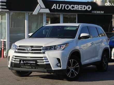 Тойота Хайлендер 2019 у Харкові на Automoto.ua Тойота Хайлендер, об'ємом двигуна 2.7 л та пробігом 70 тис. км за 23000 $, фото 1 на Automoto.ua