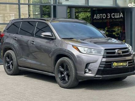 Тойота Хайлендер, объемом двигателя 3.5 л и пробегом 142 тыс. км за 36900 $, фото 1 на Automoto.ua