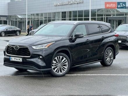 Тойота Хайлендер 2020 у Києві на Automoto.ua Тойота Хайлендер, об'ємом двигуна 3.46 л та пробігом 57 тис. км за 41500 $, фото 1 на Automoto.ua