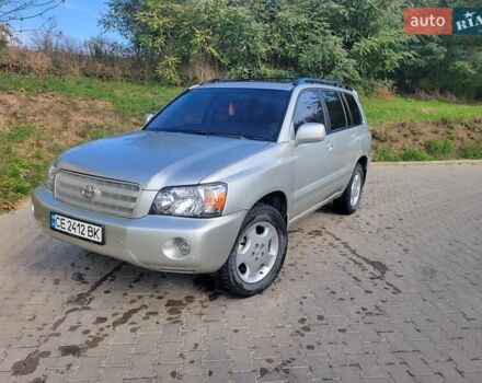 Серый Тойота Хайлендер, объемом двигателя 3.3 л и пробегом 250 тыс. км за 10000 $, фото 1 на Automoto.ua