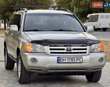 Серый Тойота Хайлендер, объемом двигателя 2.4 л и пробегом 279 тыс. км за 7999 $, фото 2 на Automoto.ua