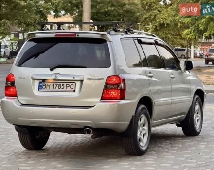 Серый Тойота Хайлендер, объемом двигателя 2.4 л и пробегом 279 тыс. км за 7999 $, фото 22 на Automoto.ua